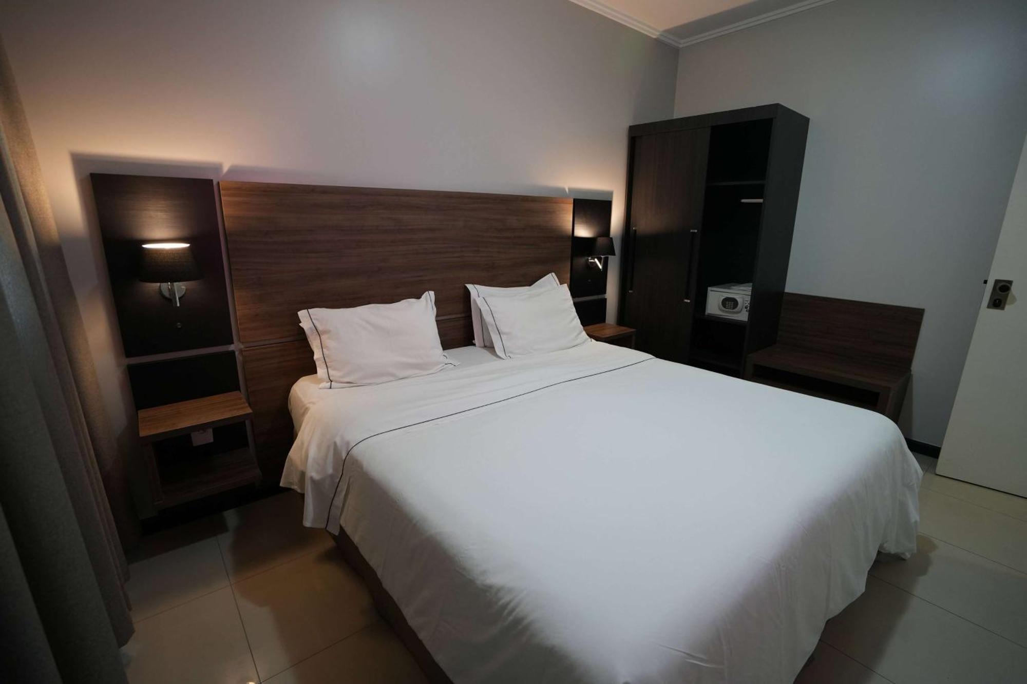 Wyndham Golden Foz Suites ฟอสดูอีกวาซู ภายนอก รูปภาพ