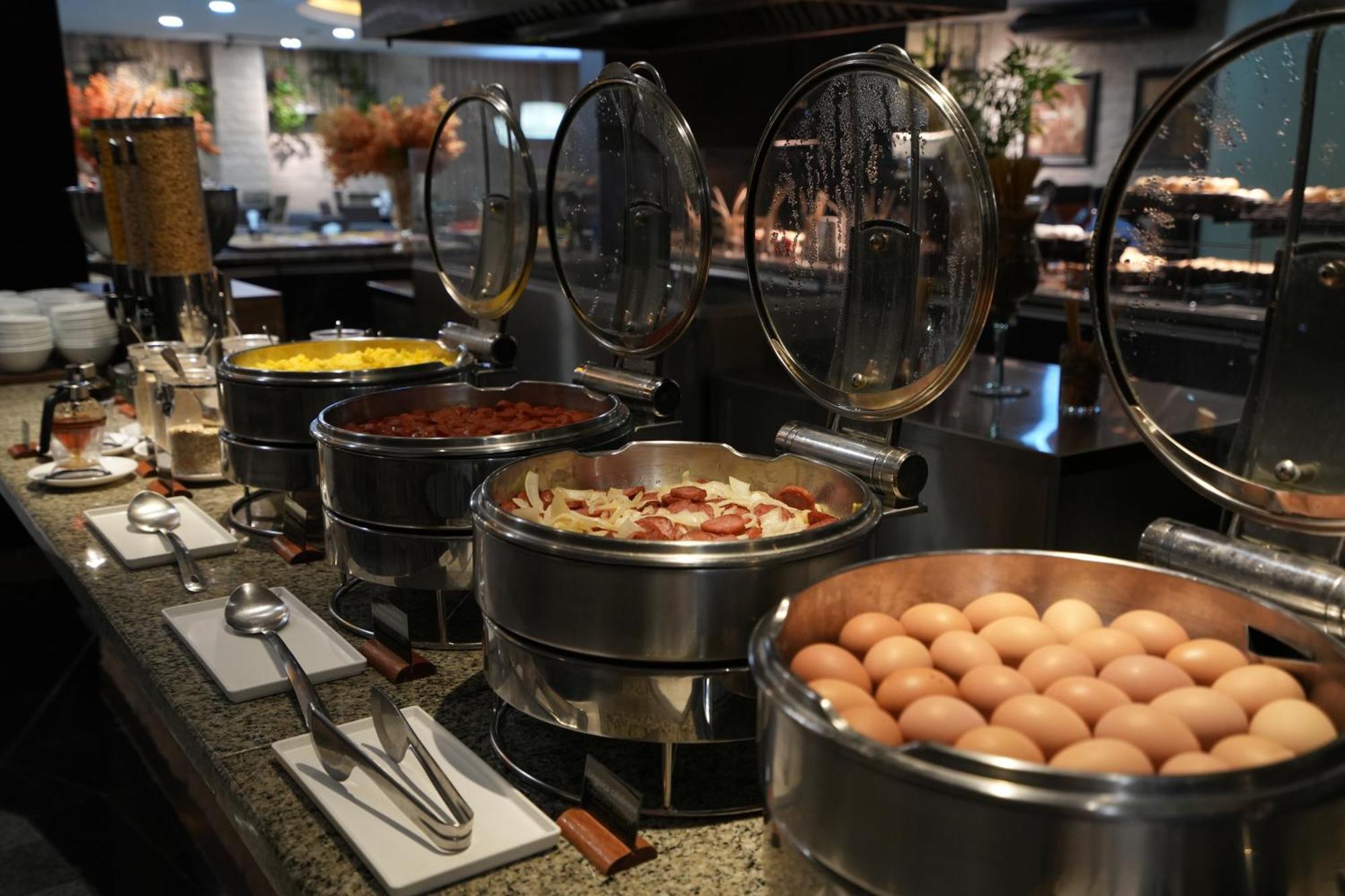 Wyndham Golden Foz Suites ฟอสดูอีกวาซู ภายนอก รูปภาพ