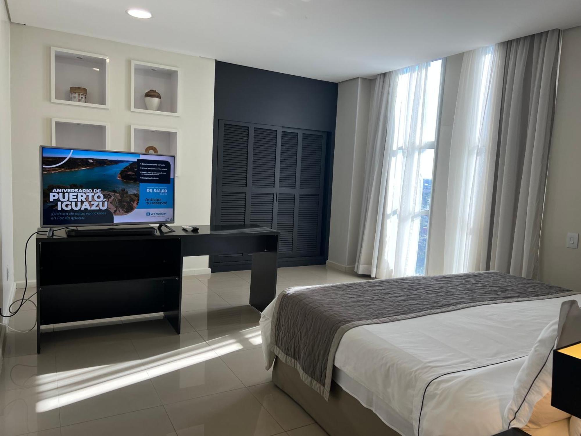Wyndham Golden Foz Suites ฟอสดูอีกวาซู ภายนอก รูปภาพ